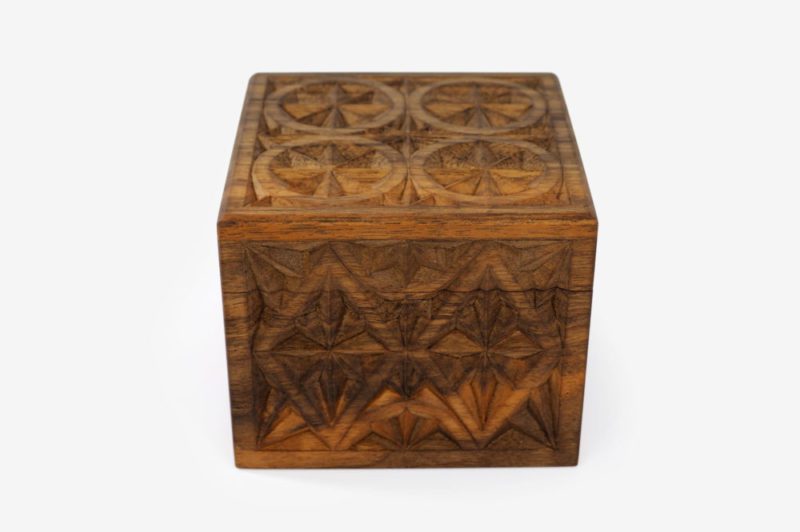 12 x 12cm Walnut Wood Gift Box - Image 5