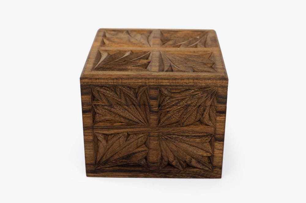 12 x 12cm Walnut Wood Gift Box - Image 5