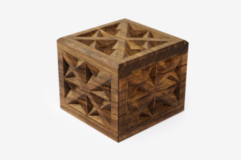 7 x 7 cm Walnut Wood Gift Box
