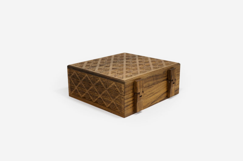 Walnut Wood Six Sections Tea Box - Image 3